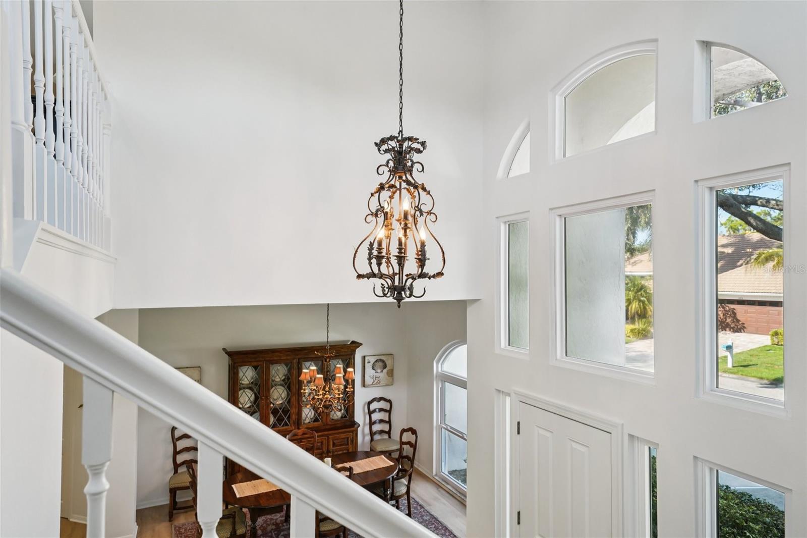 660 BAY LAUREL CT NE, ST PETERSBURG, FL, 33703