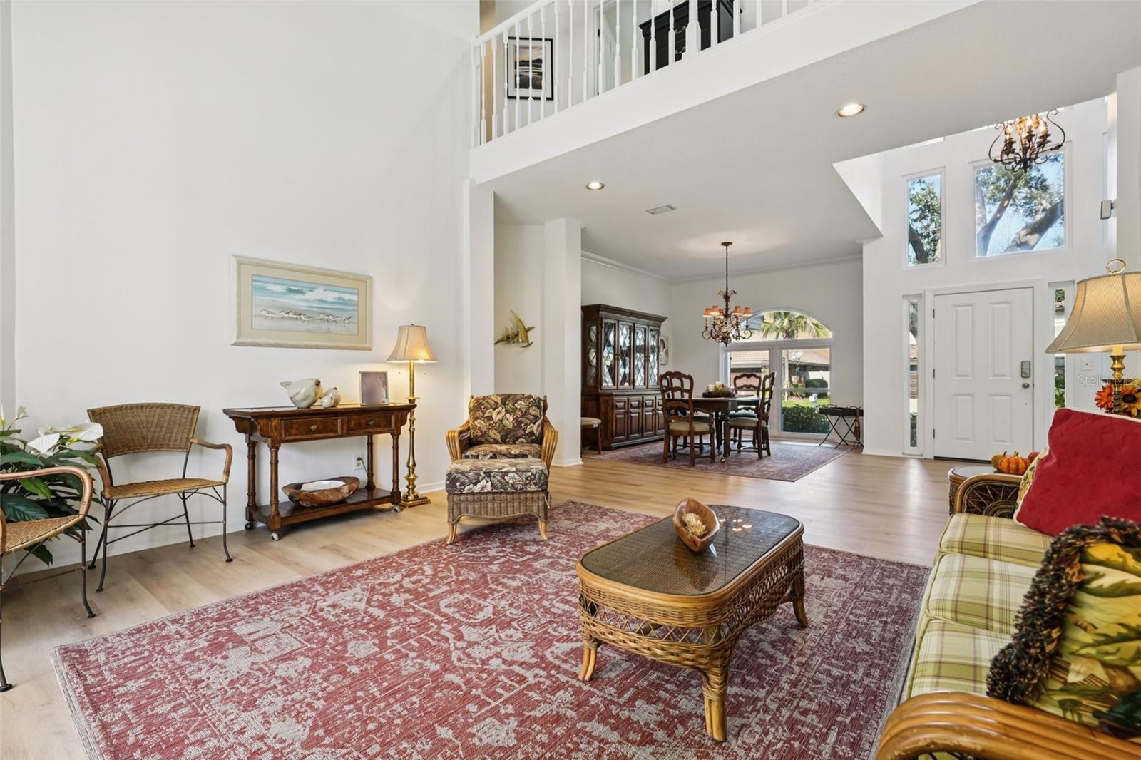 660 BAY LAUREL CT NE, ST PETERSBURG, FL, 33703