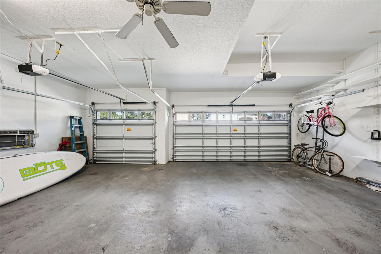 660 BAY LAUREL CT NE, ST PETERSBURG, FL, 33703