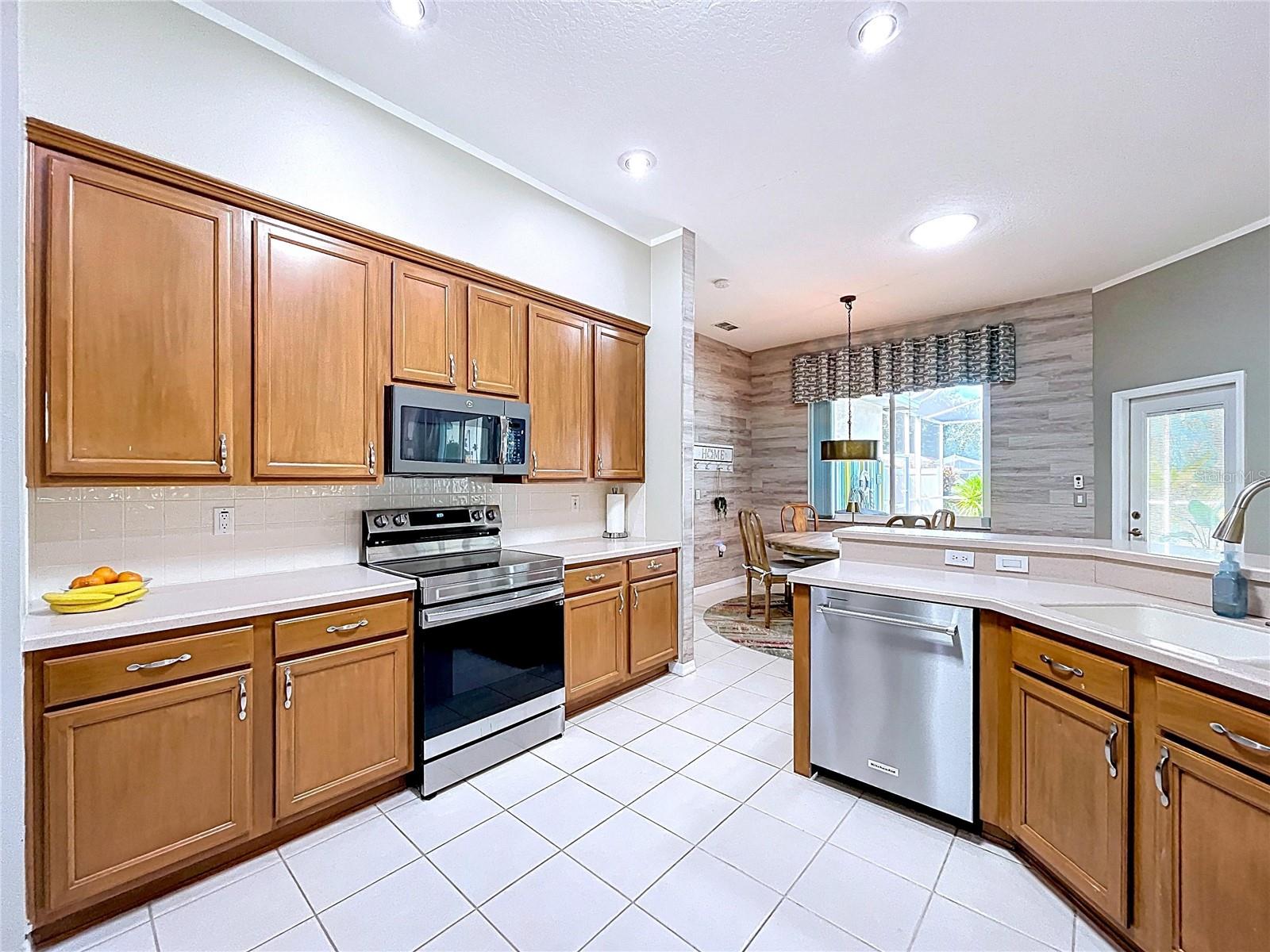 10137 WORTHY LAMB WAY, NEW PORT RICHEY, FL, 34654