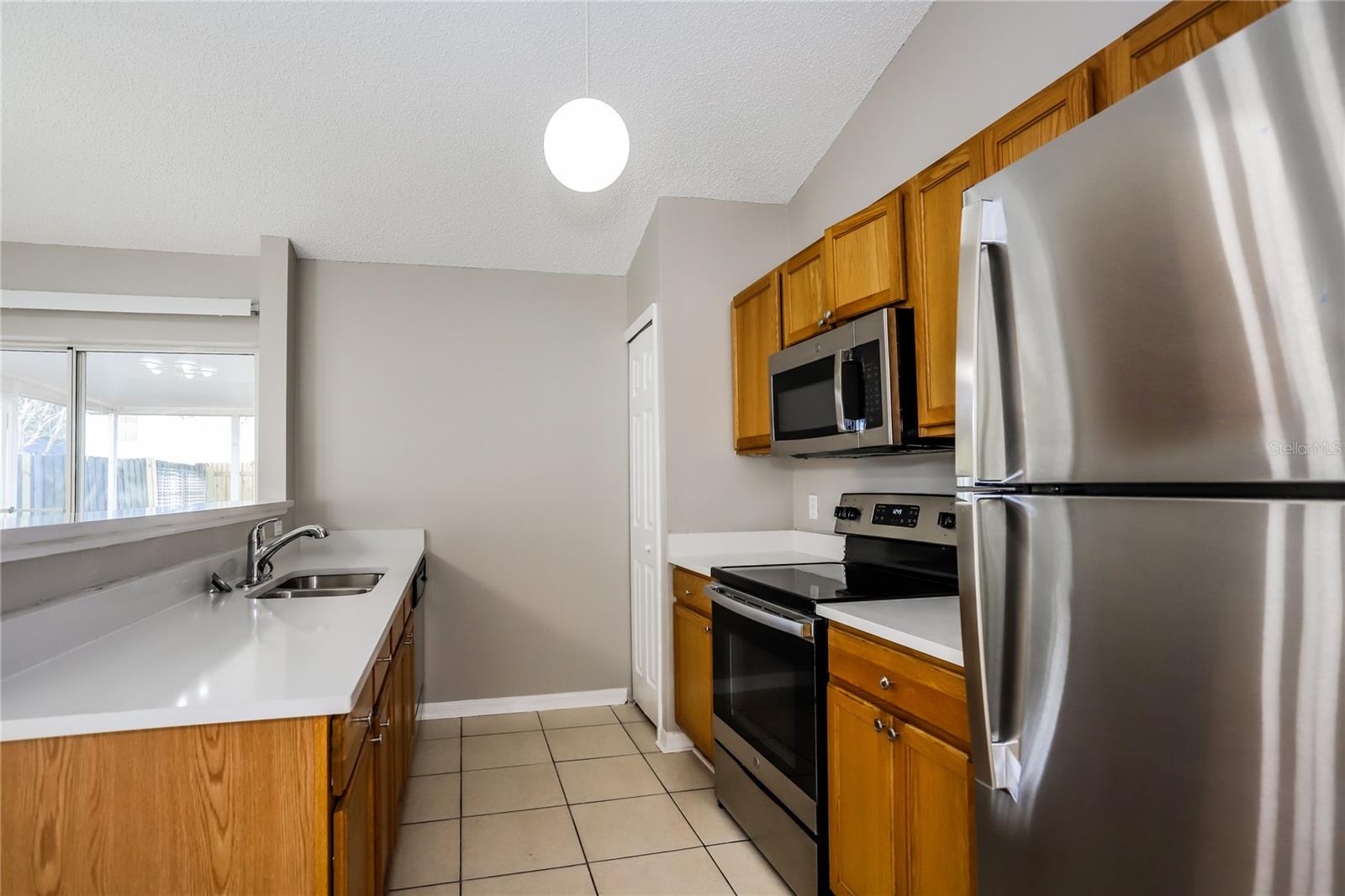 11738 IVY FLOWER LOOP, RIVERVIEW, FL, 33578