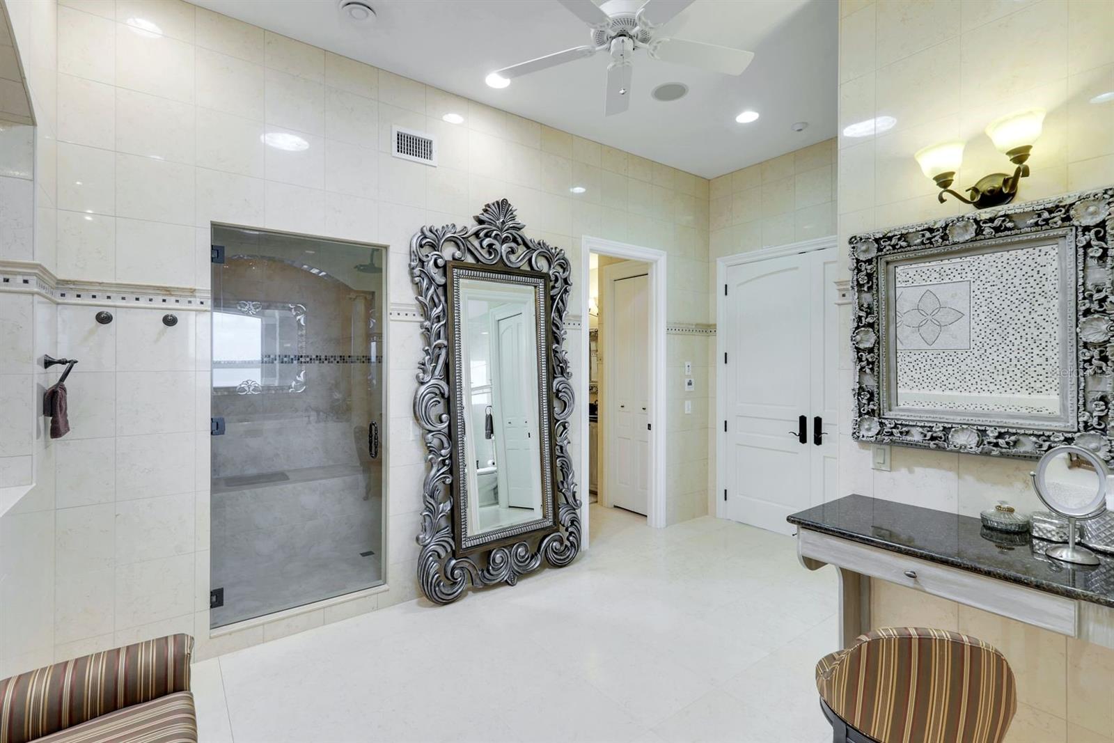 N6140444 Property Photo