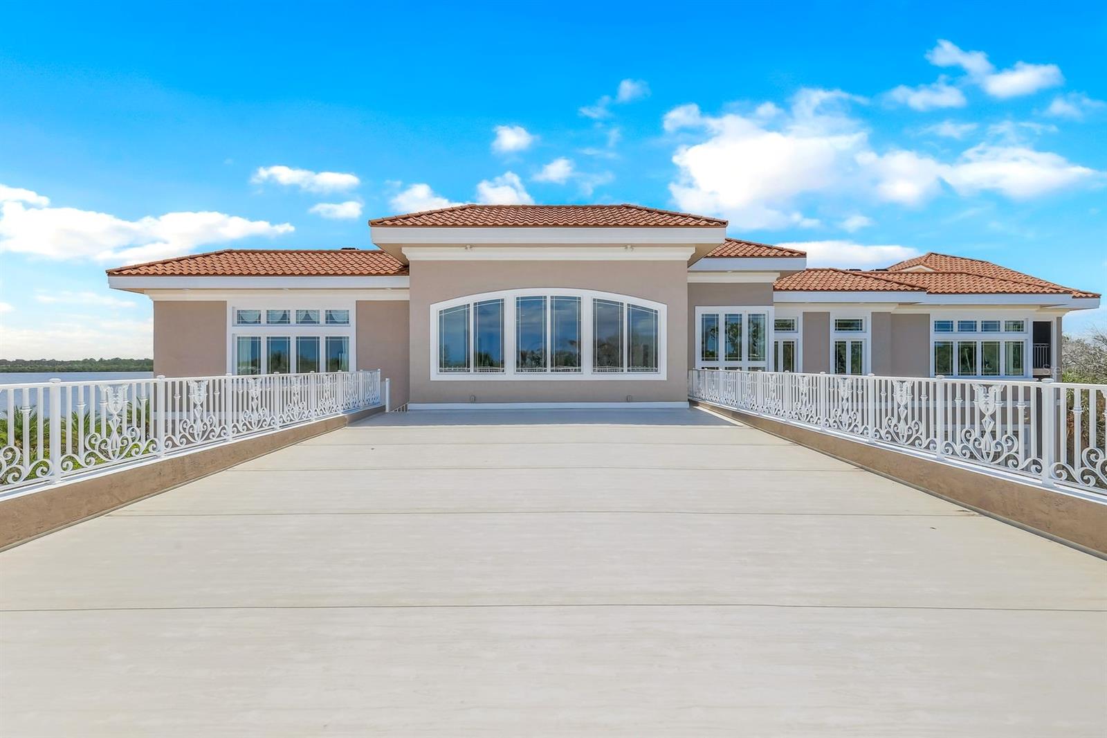 N6140444 Property Photo