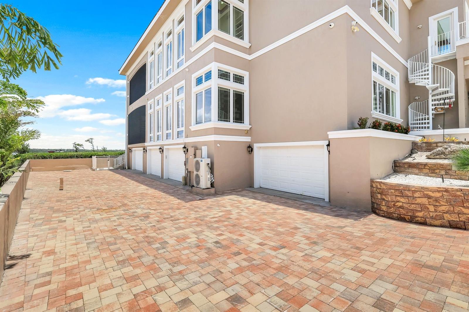 N6140444 Property Photo