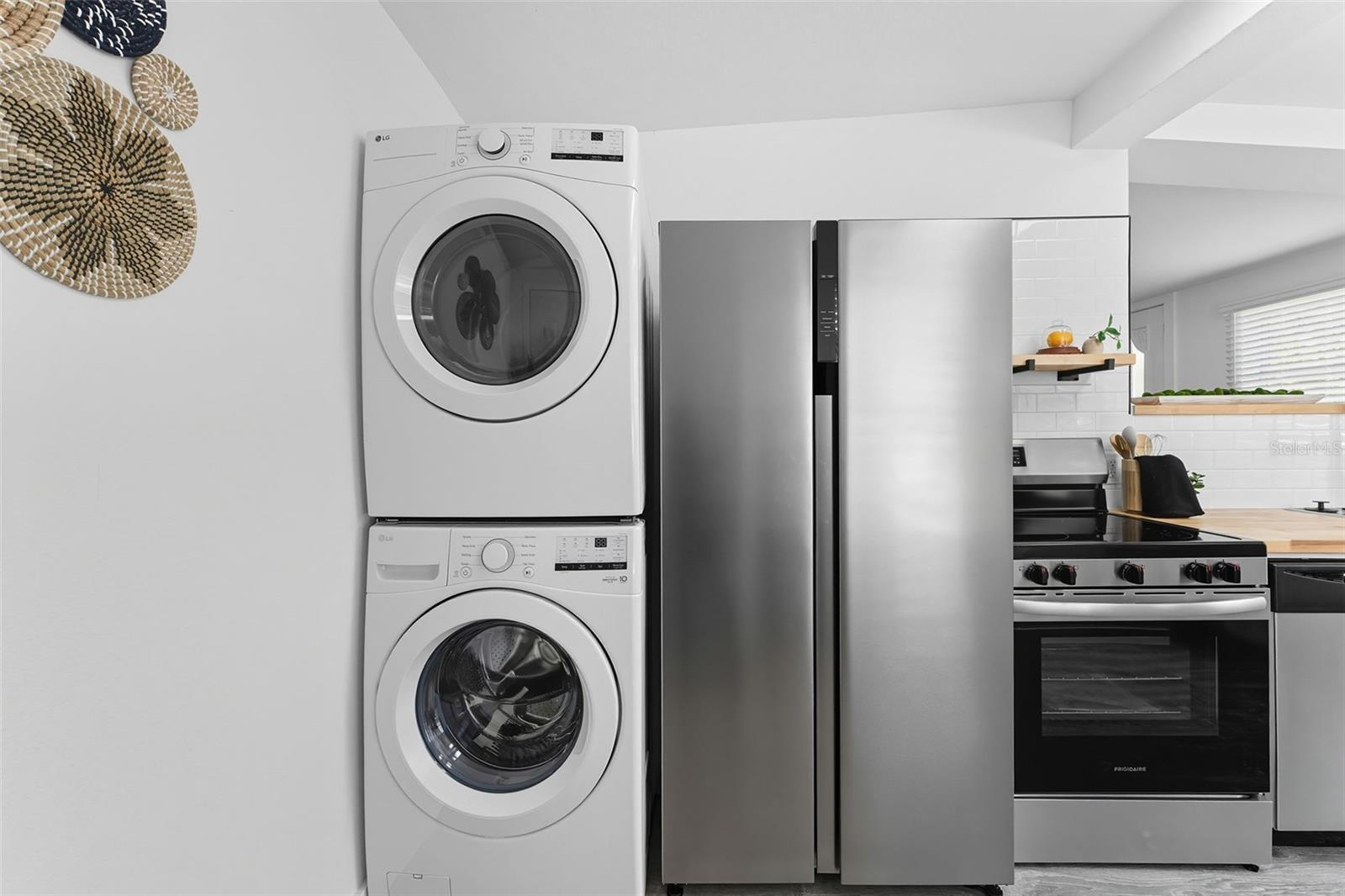 6470 64TH AVE N, PINELLAS PARK, FL, 33781