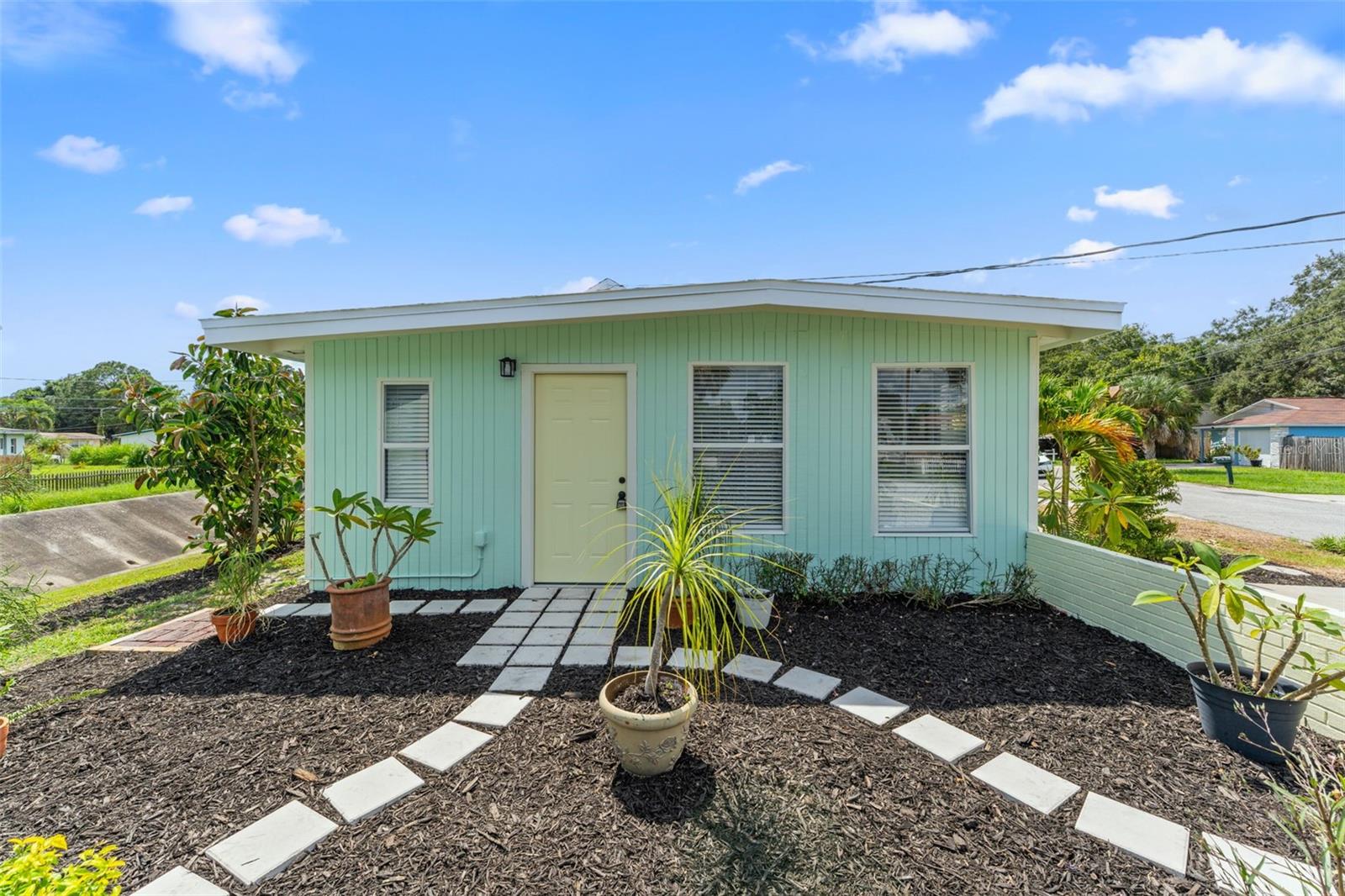 6470 64TH AVE N, PINELLAS PARK, FL, 33781