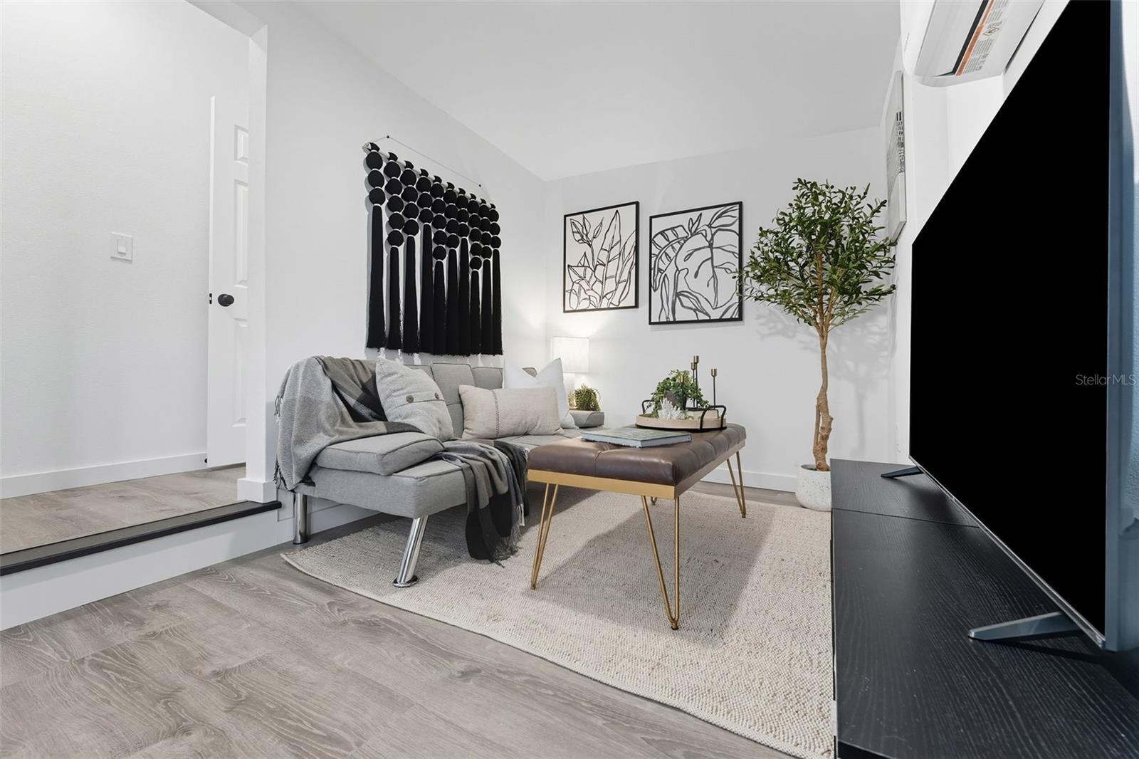 6470 64TH AVE N, PINELLAS PARK, FL, 33781