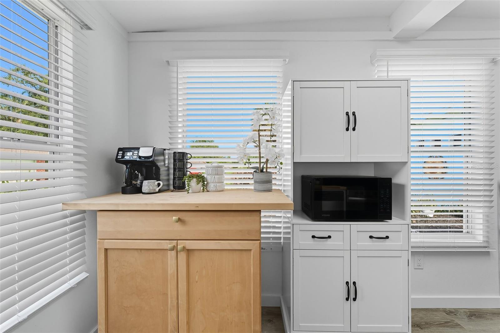 6470 64TH AVE N, PINELLAS PARK, FL, 33781