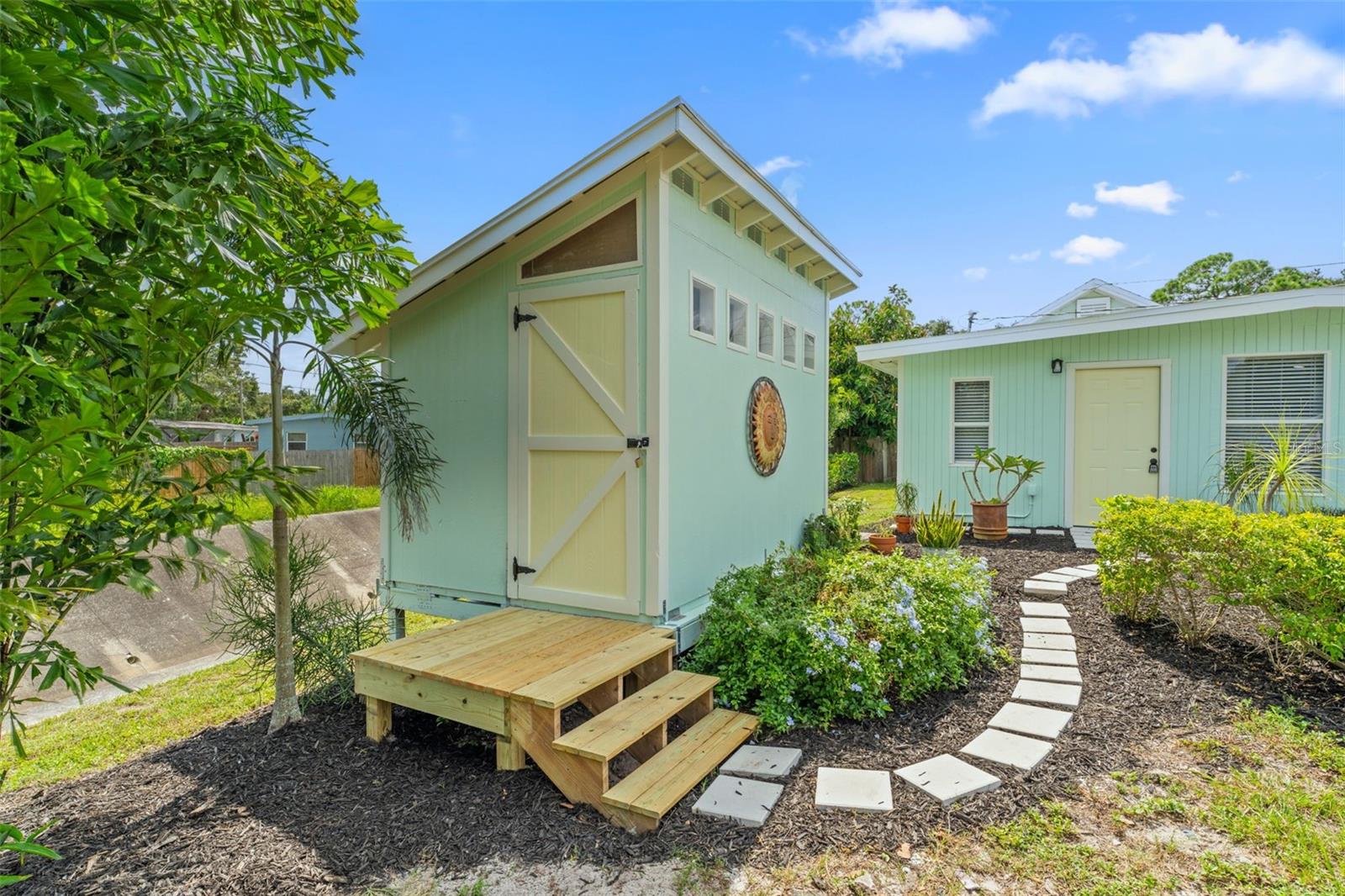 6470 64TH AVE N, PINELLAS PARK, FL, 33781