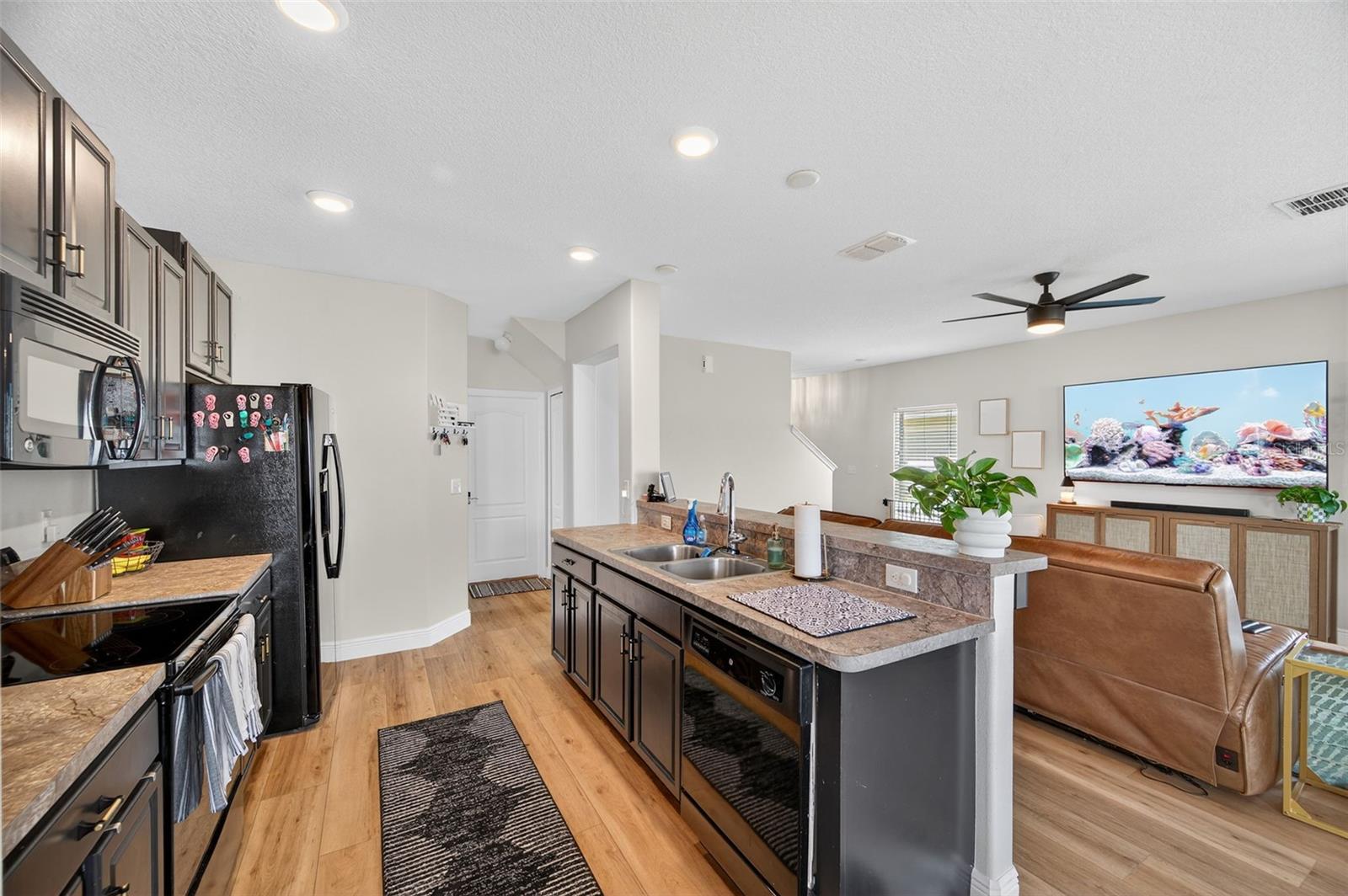 16703 MYRTLE SAND DR, WIMAUMA, FL, 33598