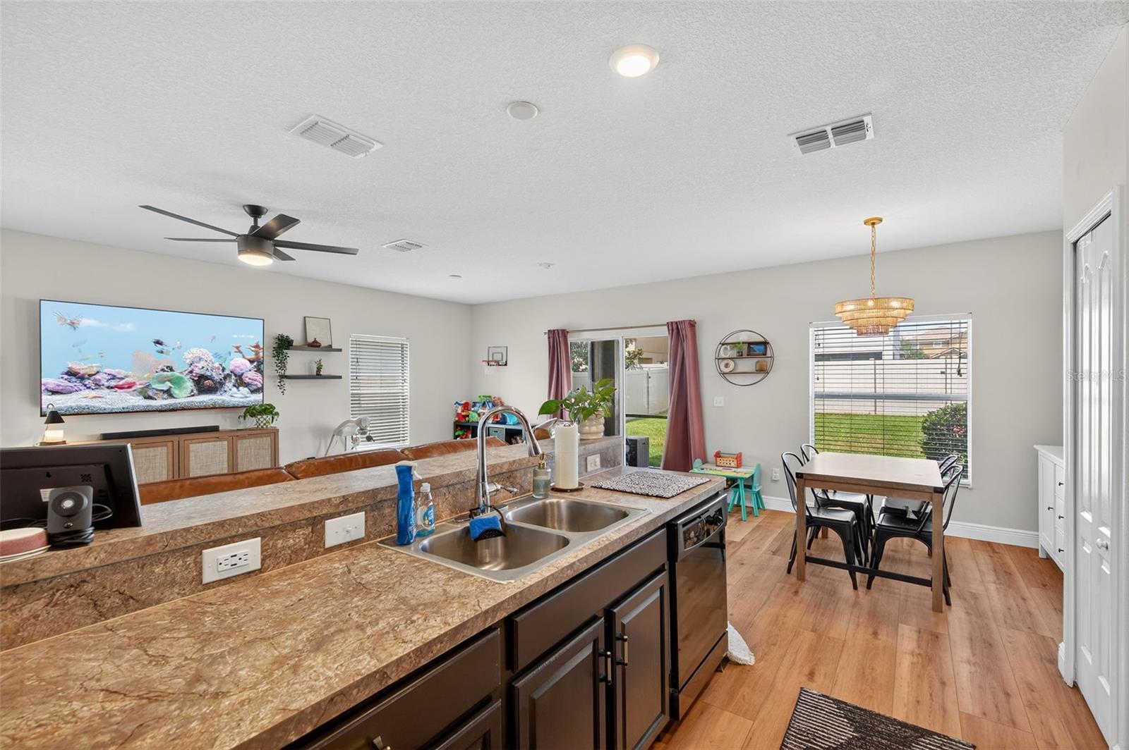 16703 MYRTLE SAND DR, WIMAUMA, FL, 33598