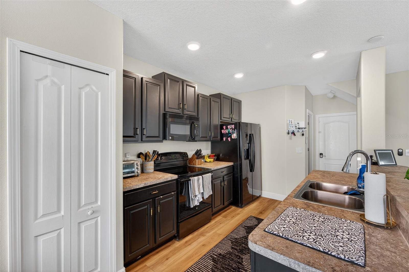 16703 MYRTLE SAND DR, WIMAUMA, FL, 33598