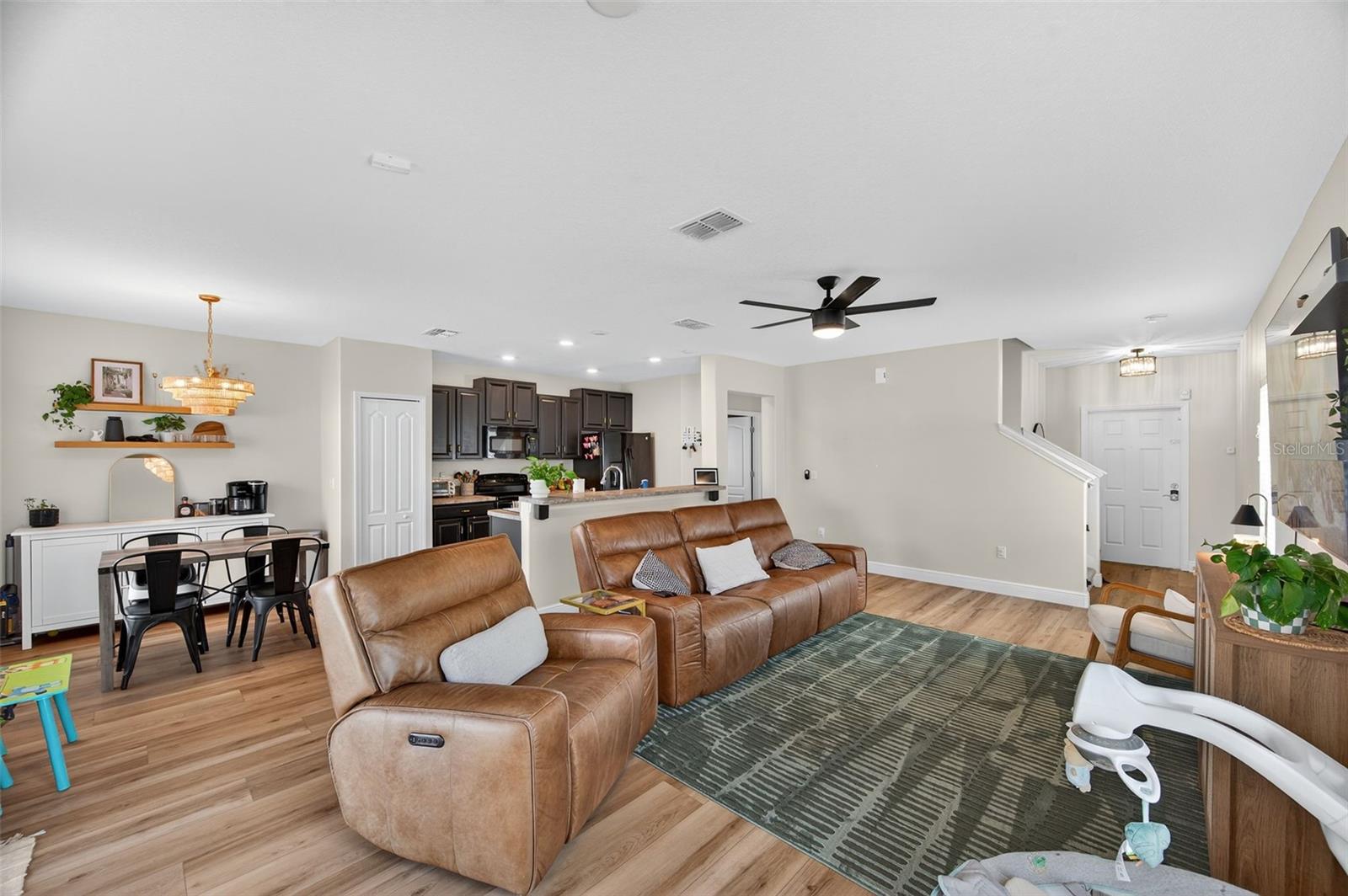 16703 MYRTLE SAND DR, WIMAUMA, FL, 33598