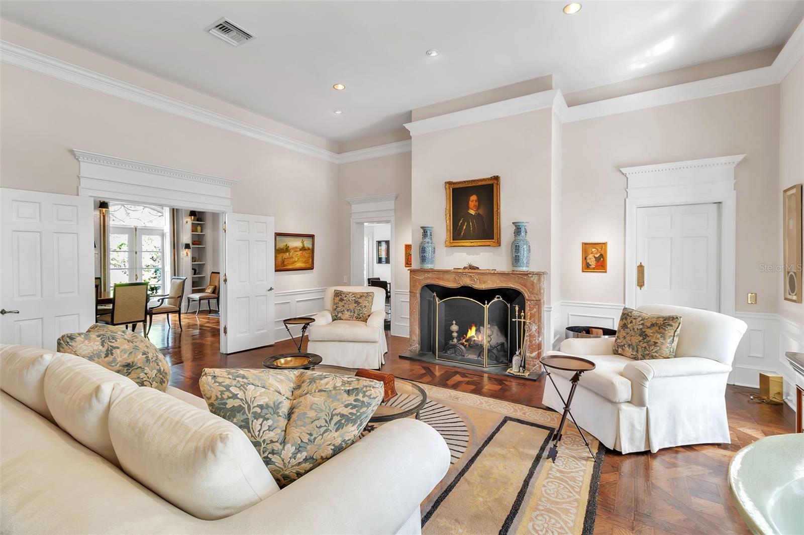 A4664424 Property Photo