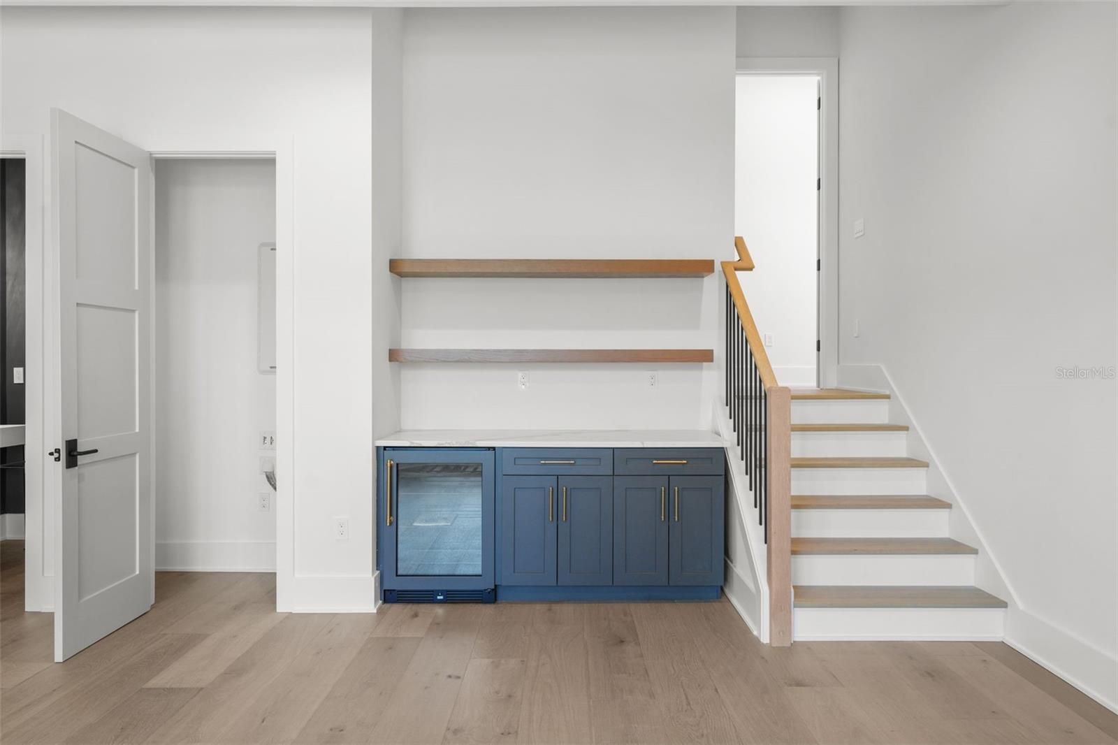 5024 #1 W DICKENS AVE, TAMPA, FL, 33629