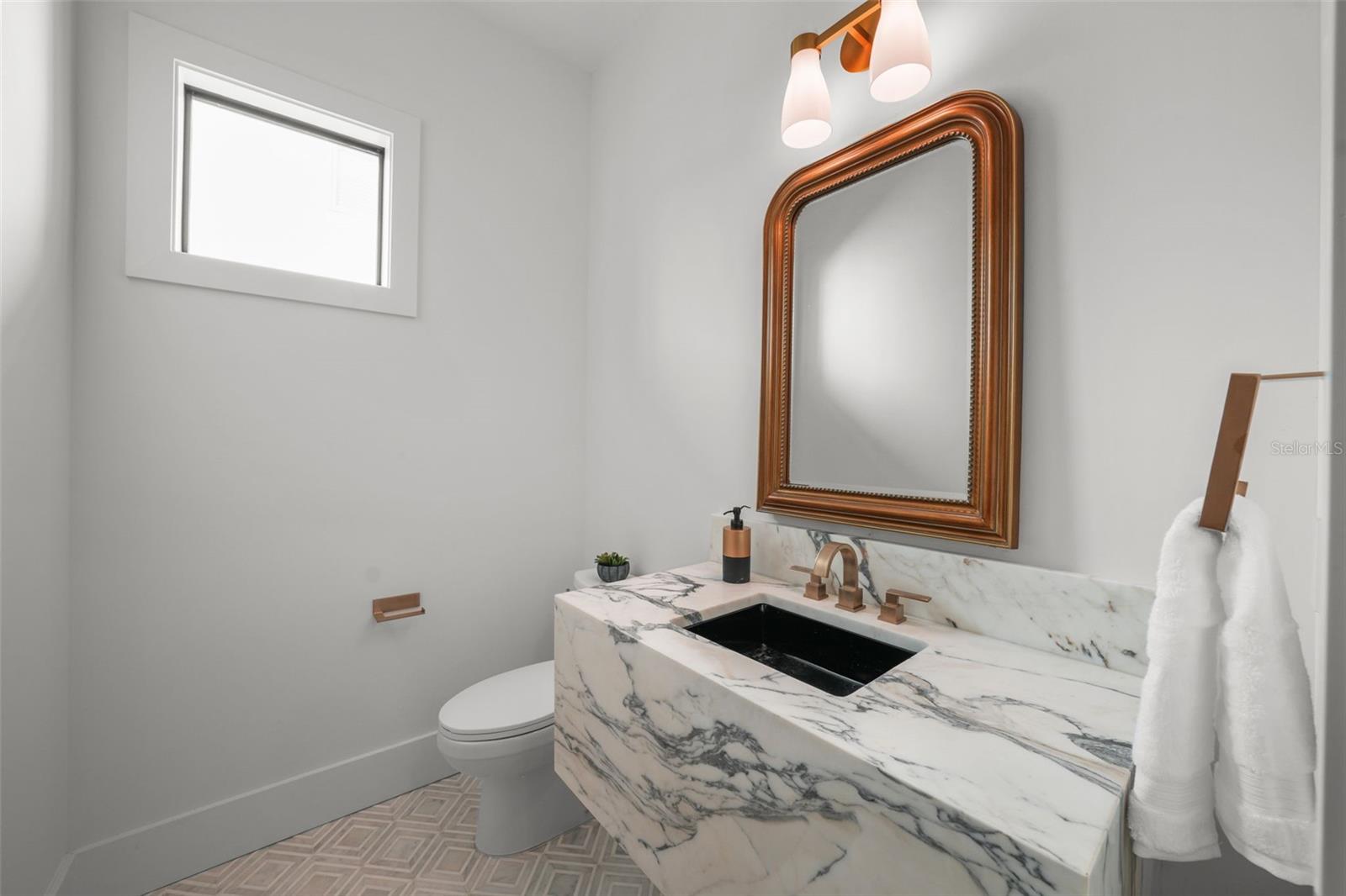 5024 #1 W DICKENS AVE, TAMPA, FL, 33629