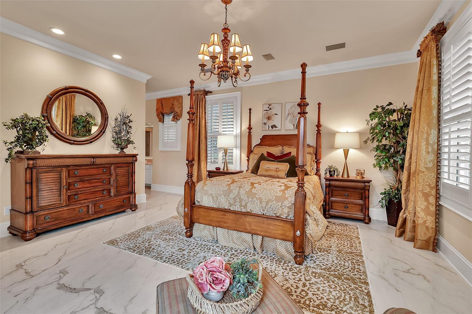 A4664436 Property Photo