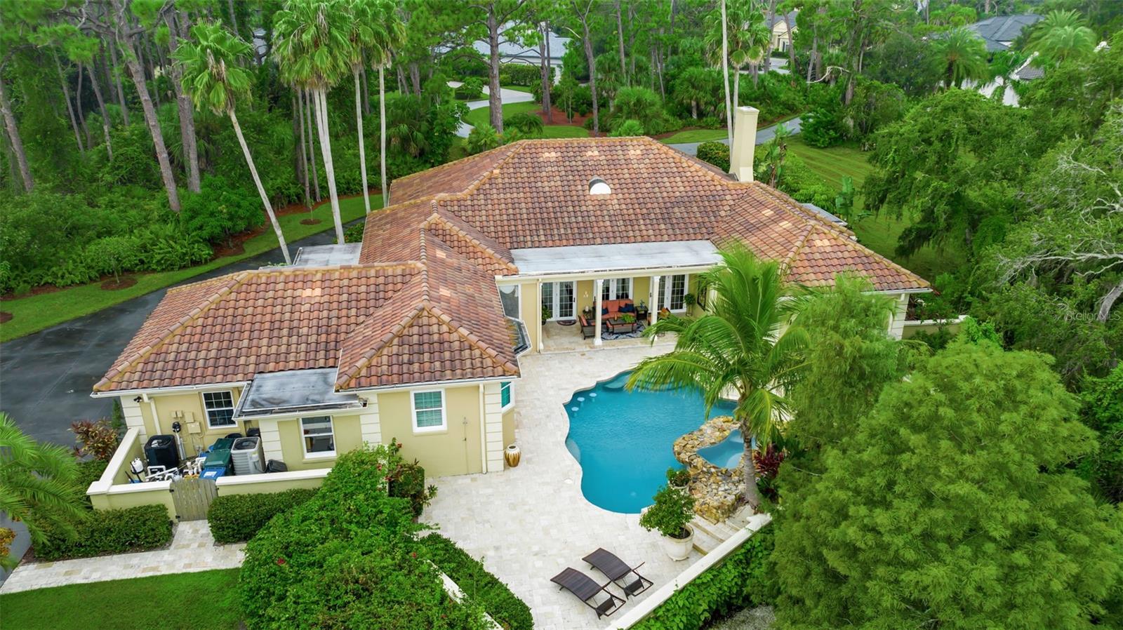 A4664436 Property Photo