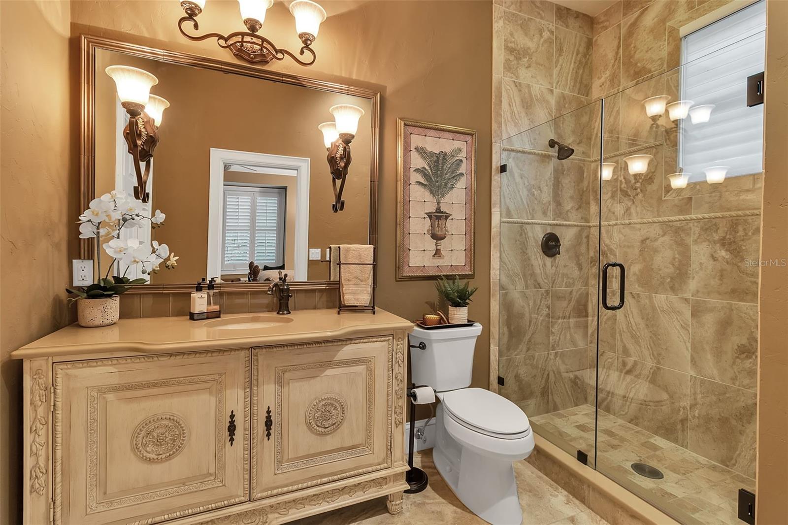 A4664436 Property Photo