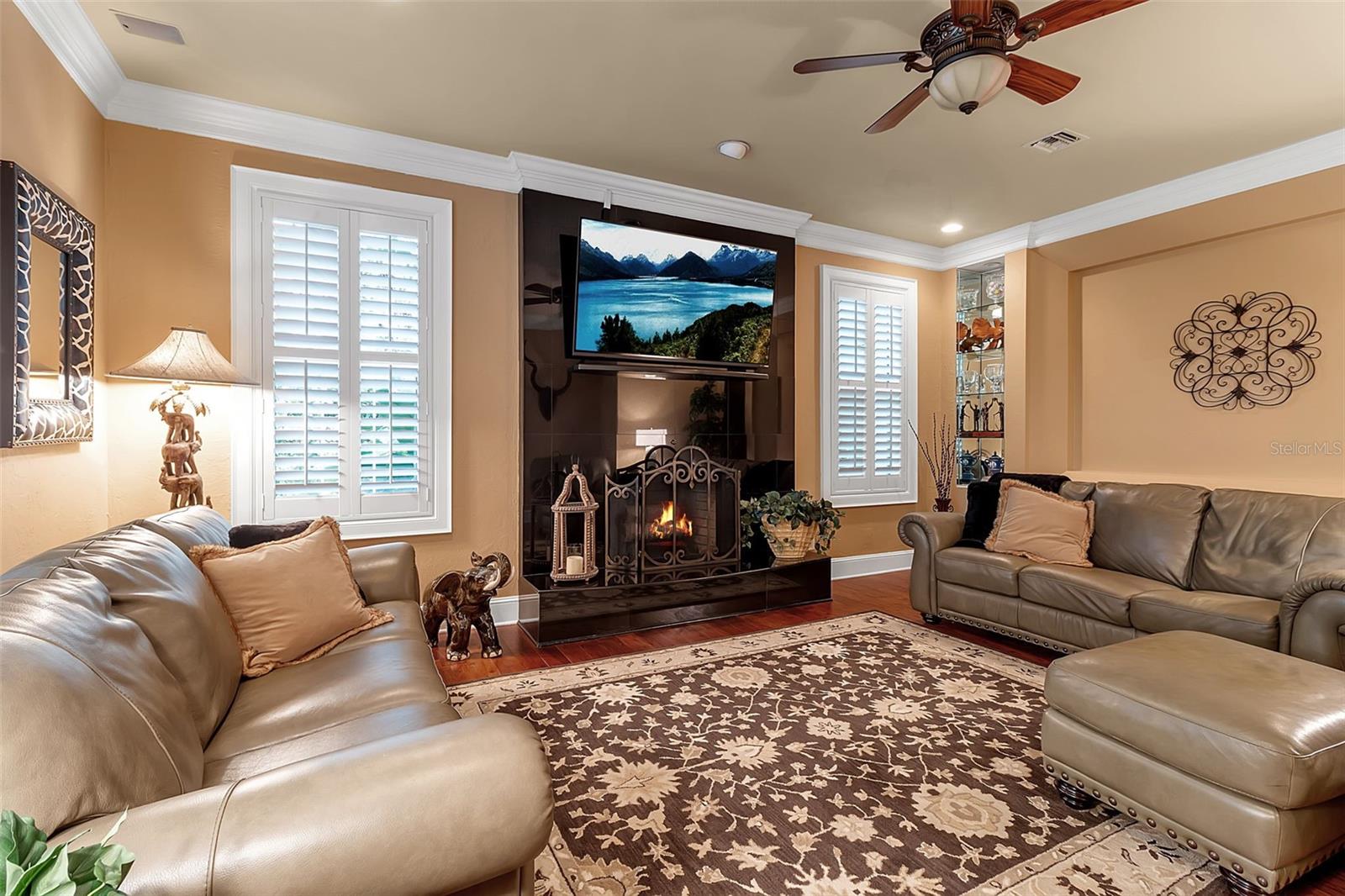 A4664436 Property Photo