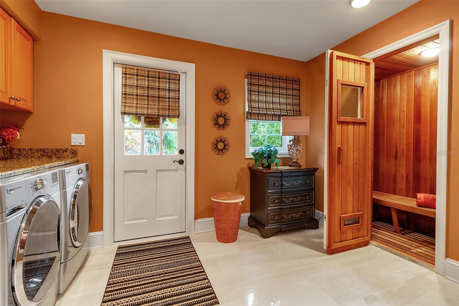 A4664436 Property Photo