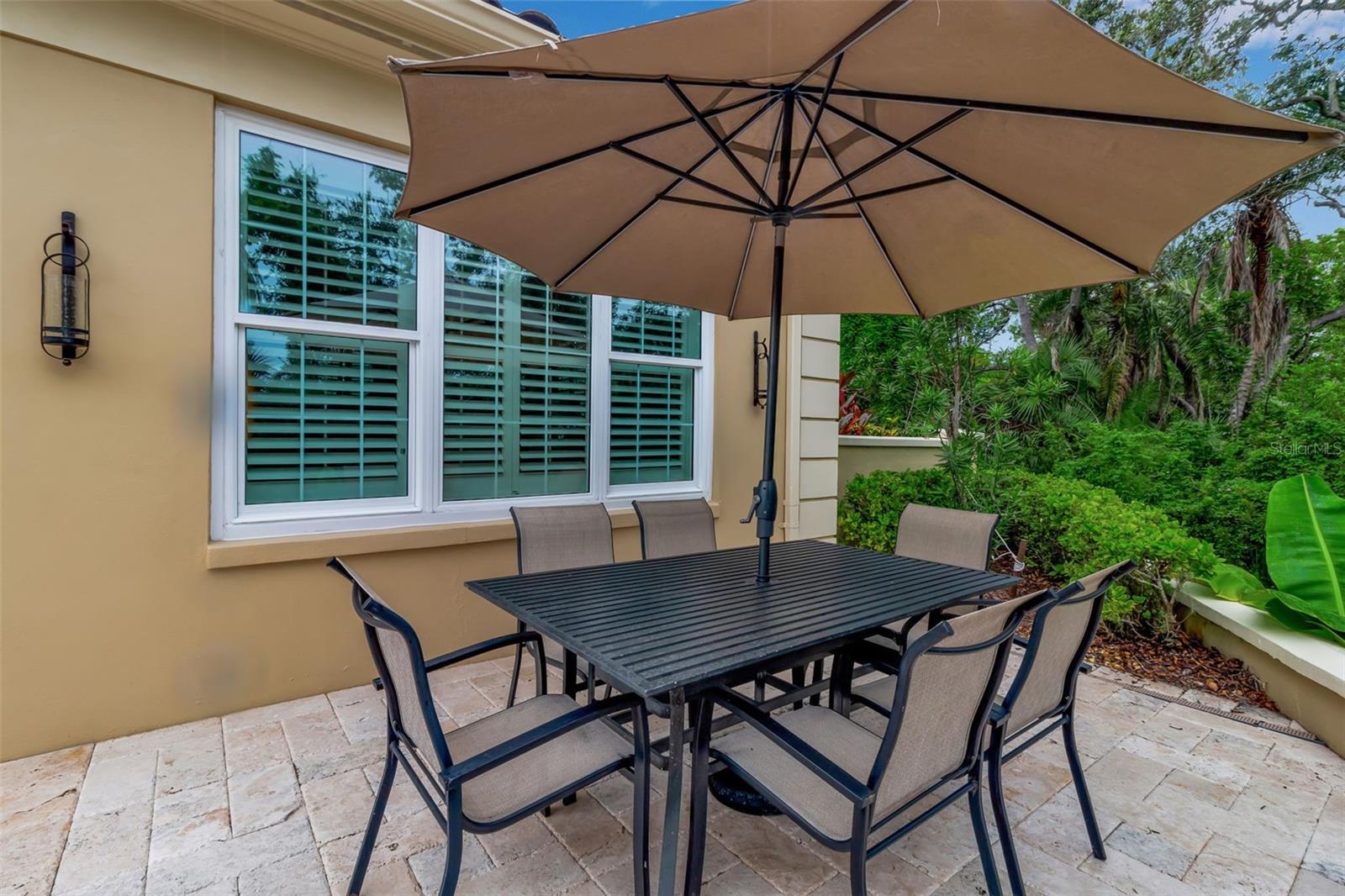 A4664436 Property Photo