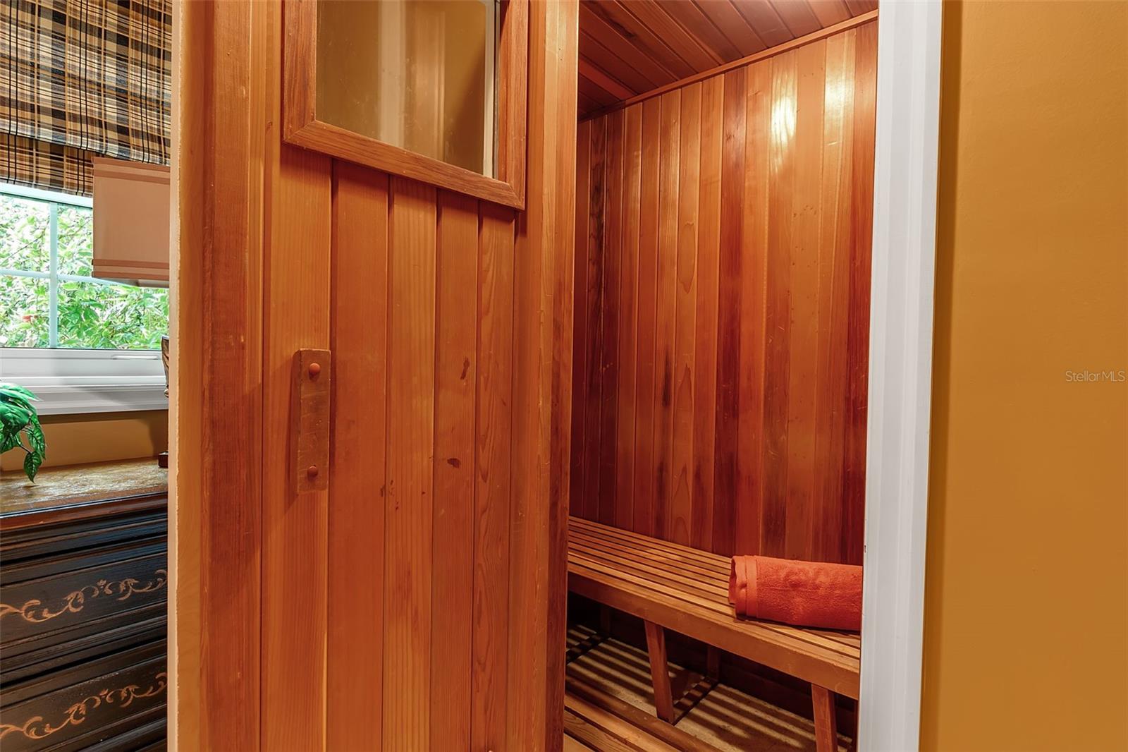A4664436 Property Photo