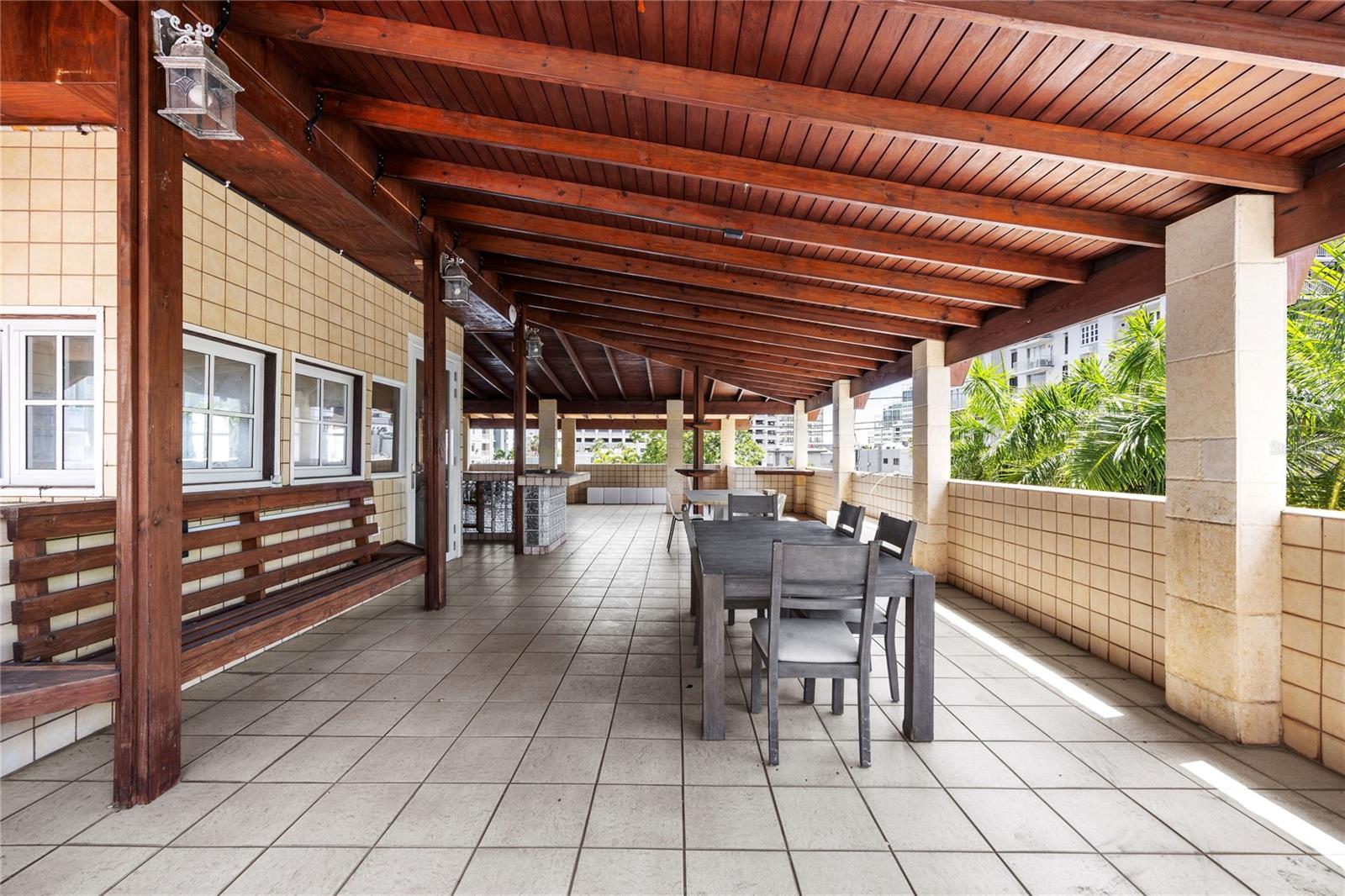 PR9115939 Property Photo