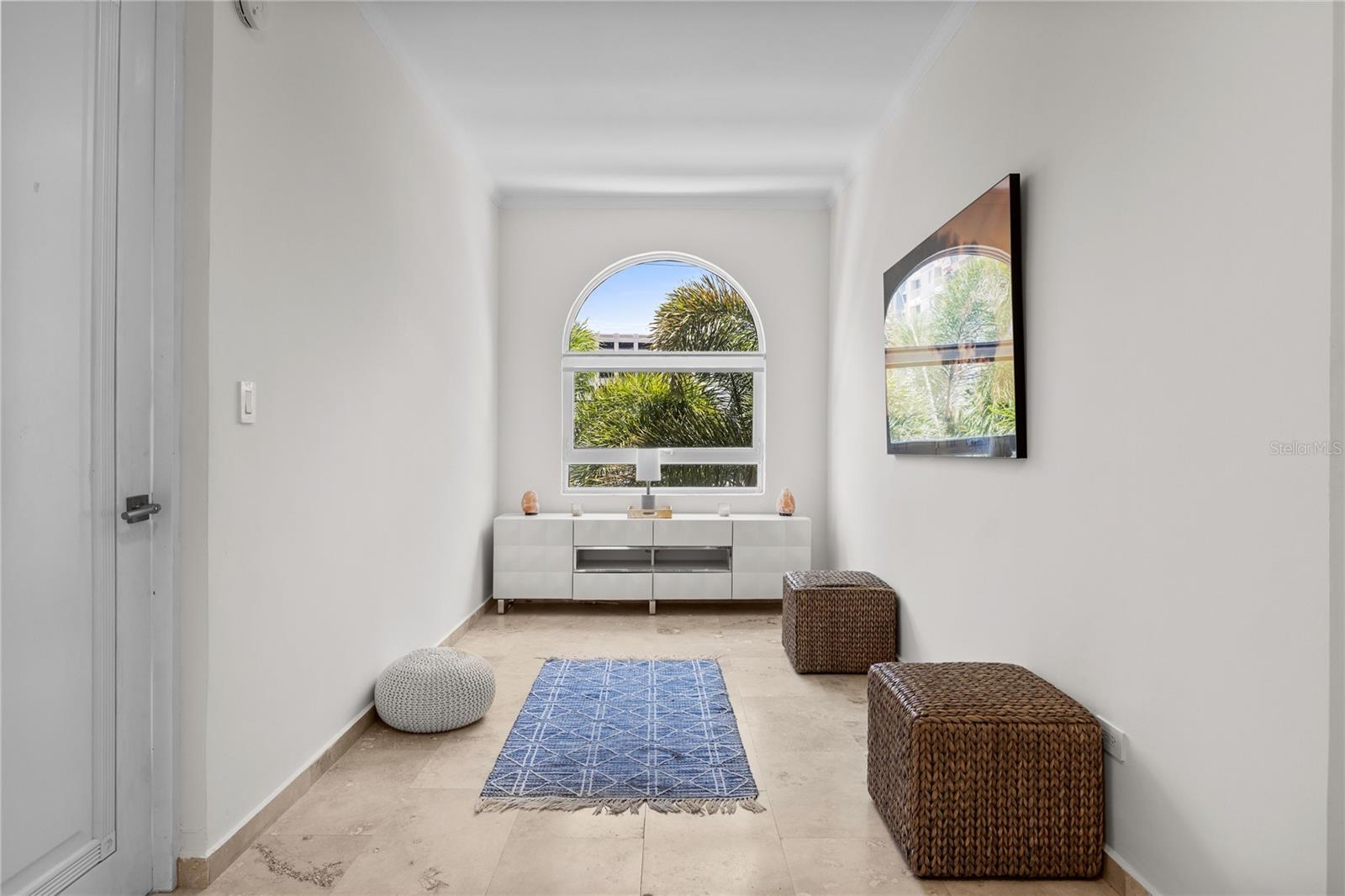 PR9115939 Property Photo