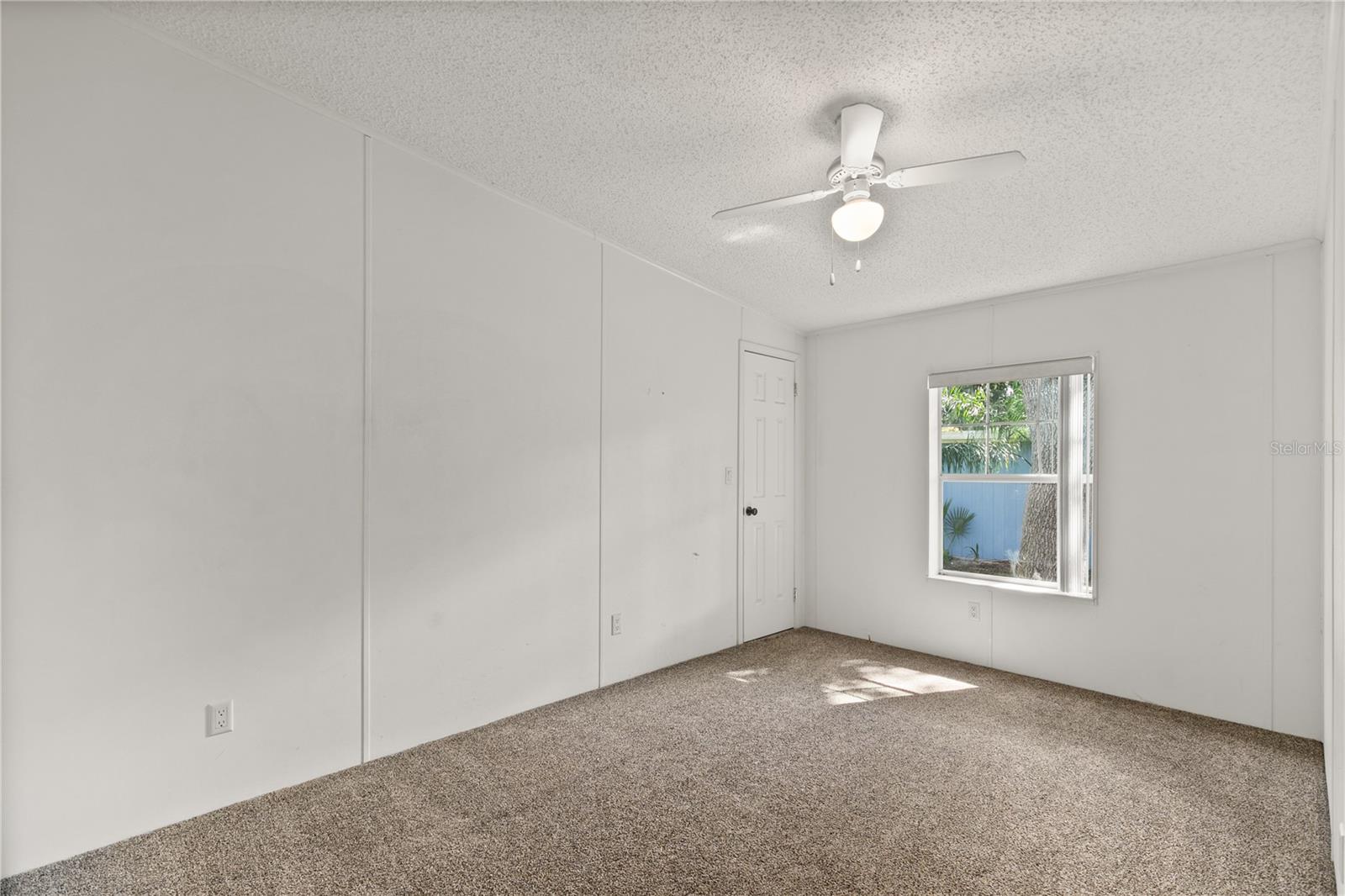 35247 HARBOR SHORES RD, LEESBURG, FL, 34788