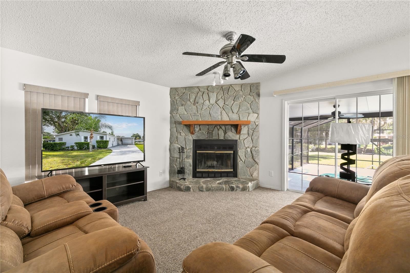 35247 HARBOR SHORES RD, LEESBURG, FL, 34788