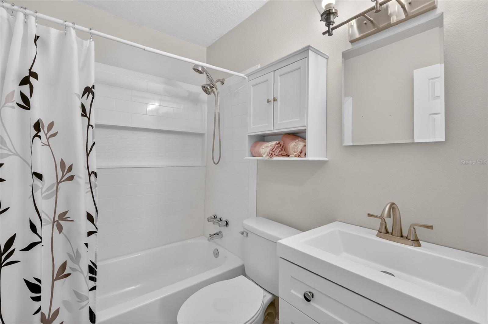 705 MIKE AVE, FRUITLAND PARK, FL, 34731