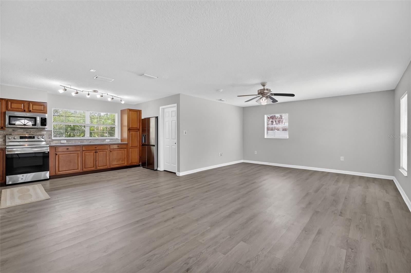 705 MIKE AVE, FRUITLAND PARK, FL, 34731