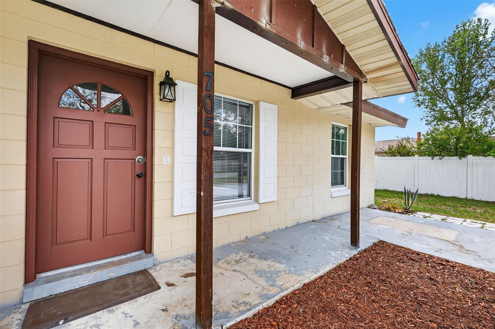 705 MIKE AVE, FRUITLAND PARK, FL, 34731