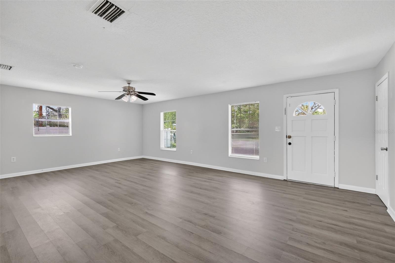 705 MIKE AVE, FRUITLAND PARK, FL, 34731