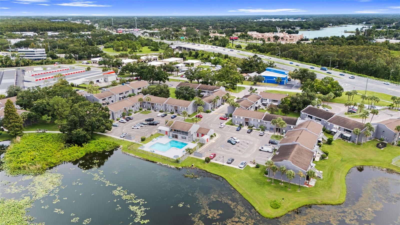 TB8425603 Property Photo