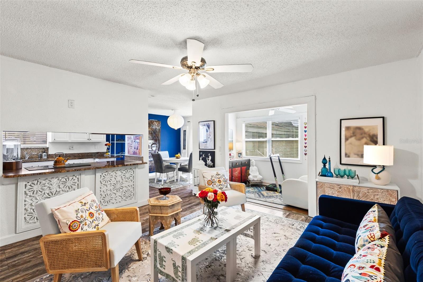 TB8425603 Property Photo