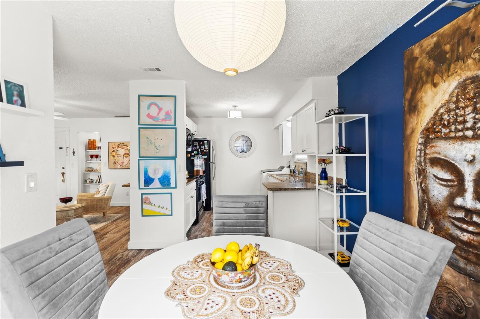 TB8425603 Property Photo