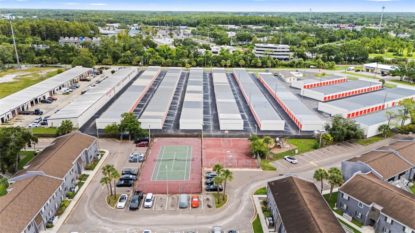 TB8425603 Property Photo