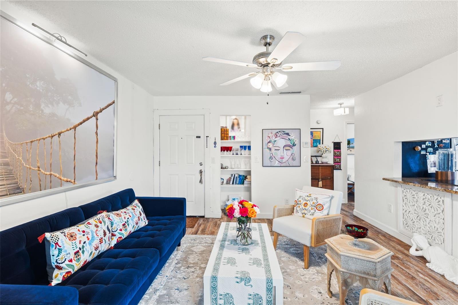 TB8425603 Property Photo