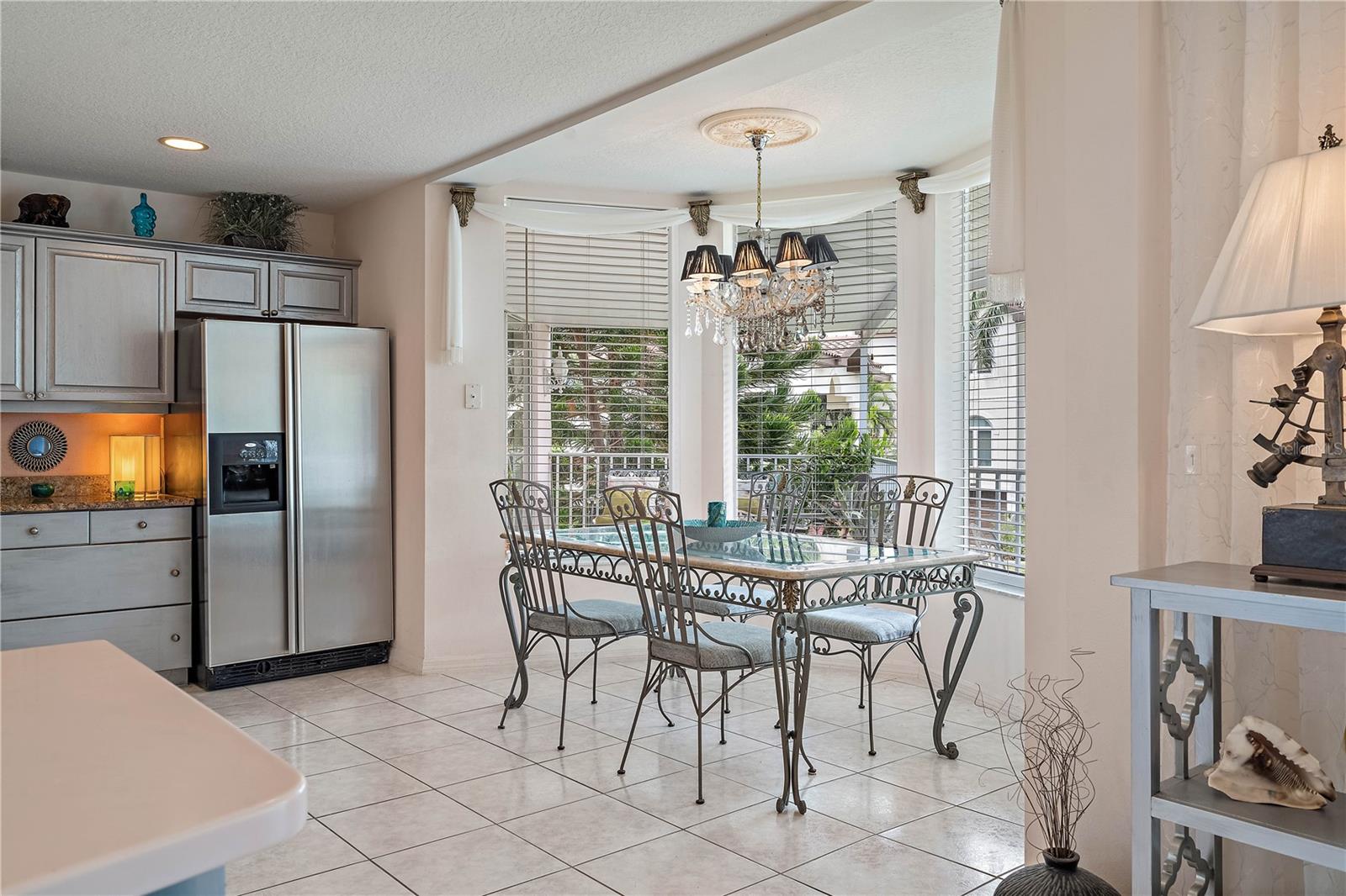 608 COLUMBUS DR, ST PETERSBURG, FL, 33715