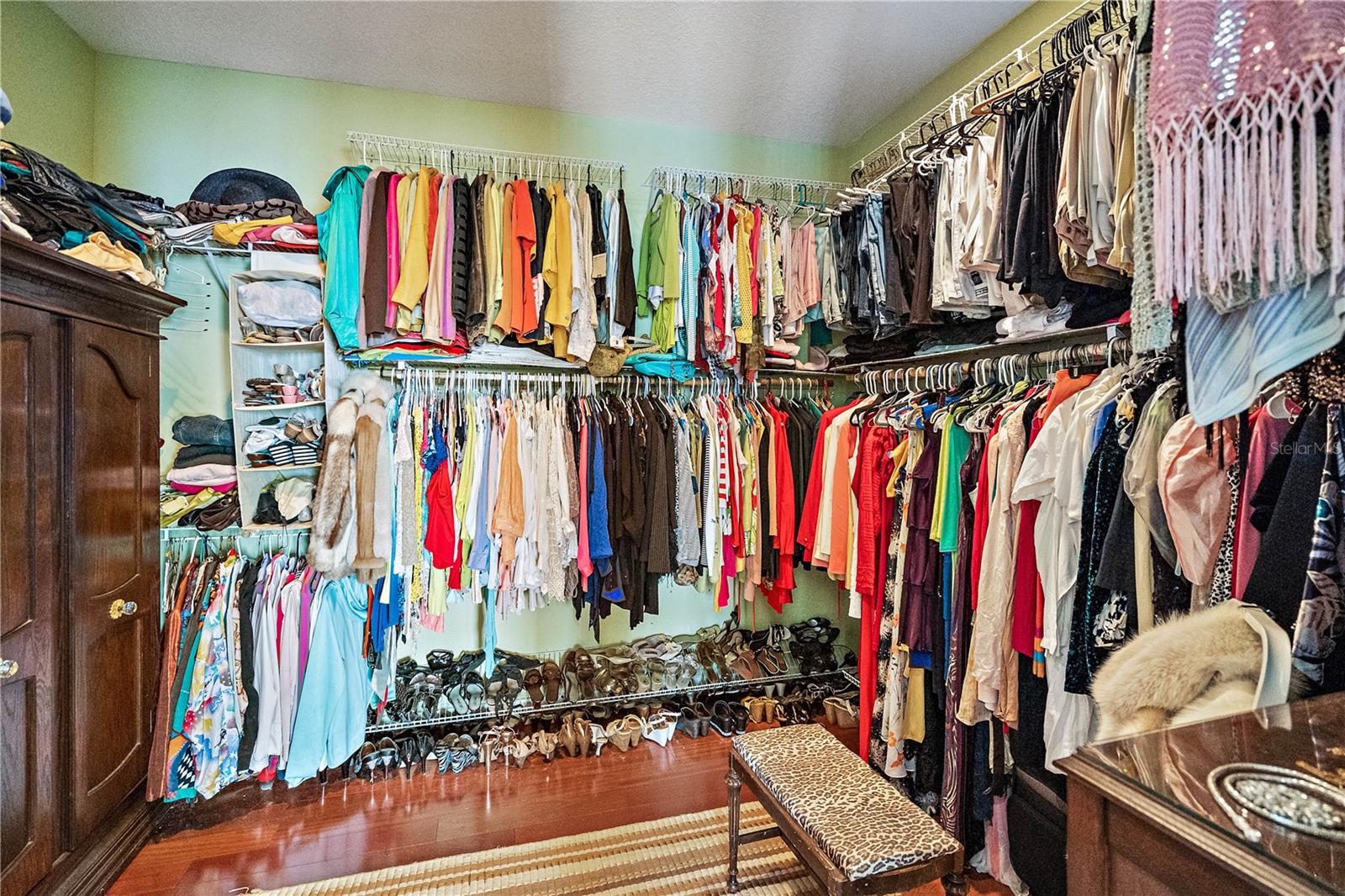 608 COLUMBUS DR, ST PETERSBURG, FL, 33715