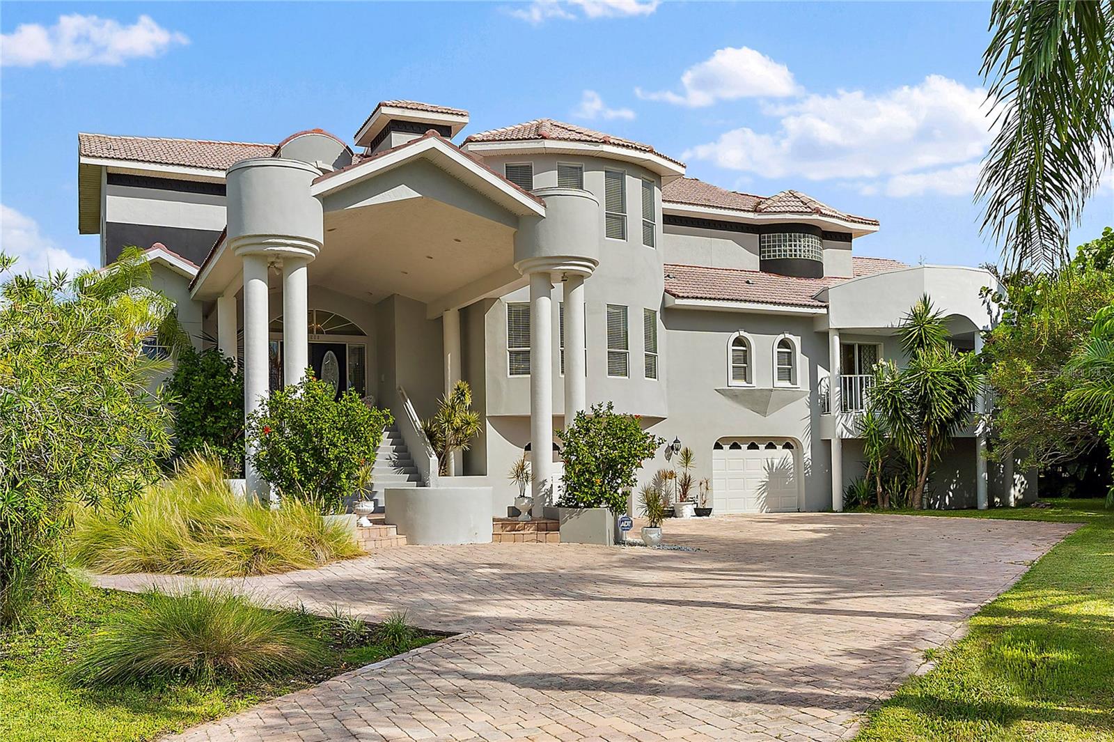 608 COLUMBUS DR, TIERRA VERDE, FL, 33715