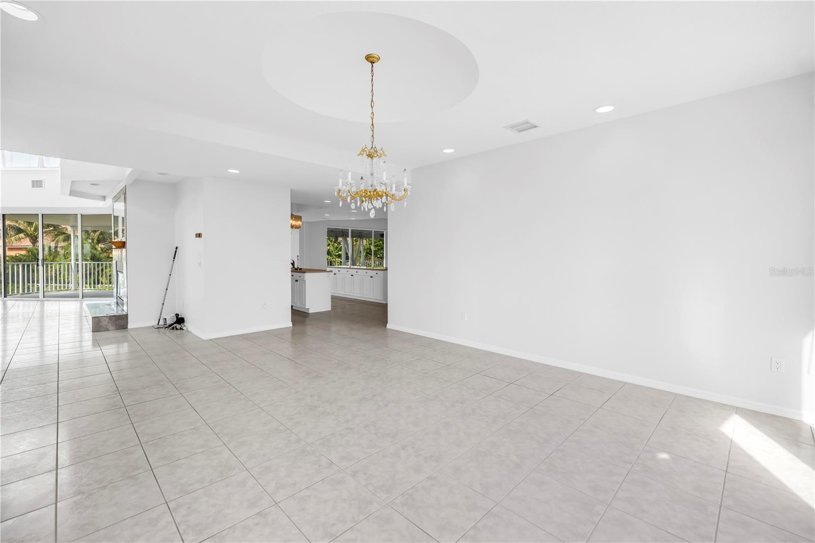 608 COLUMBUS DR, TIERRA VERDE, FL, 33715