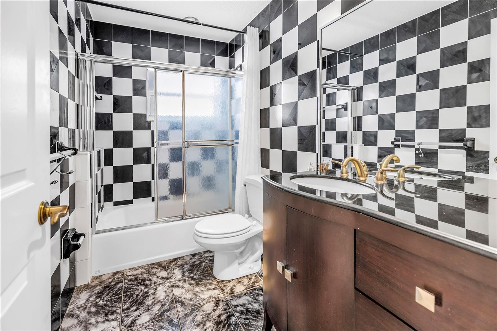 608 COLUMBUS DR, TIERRA VERDE, FL, 33715