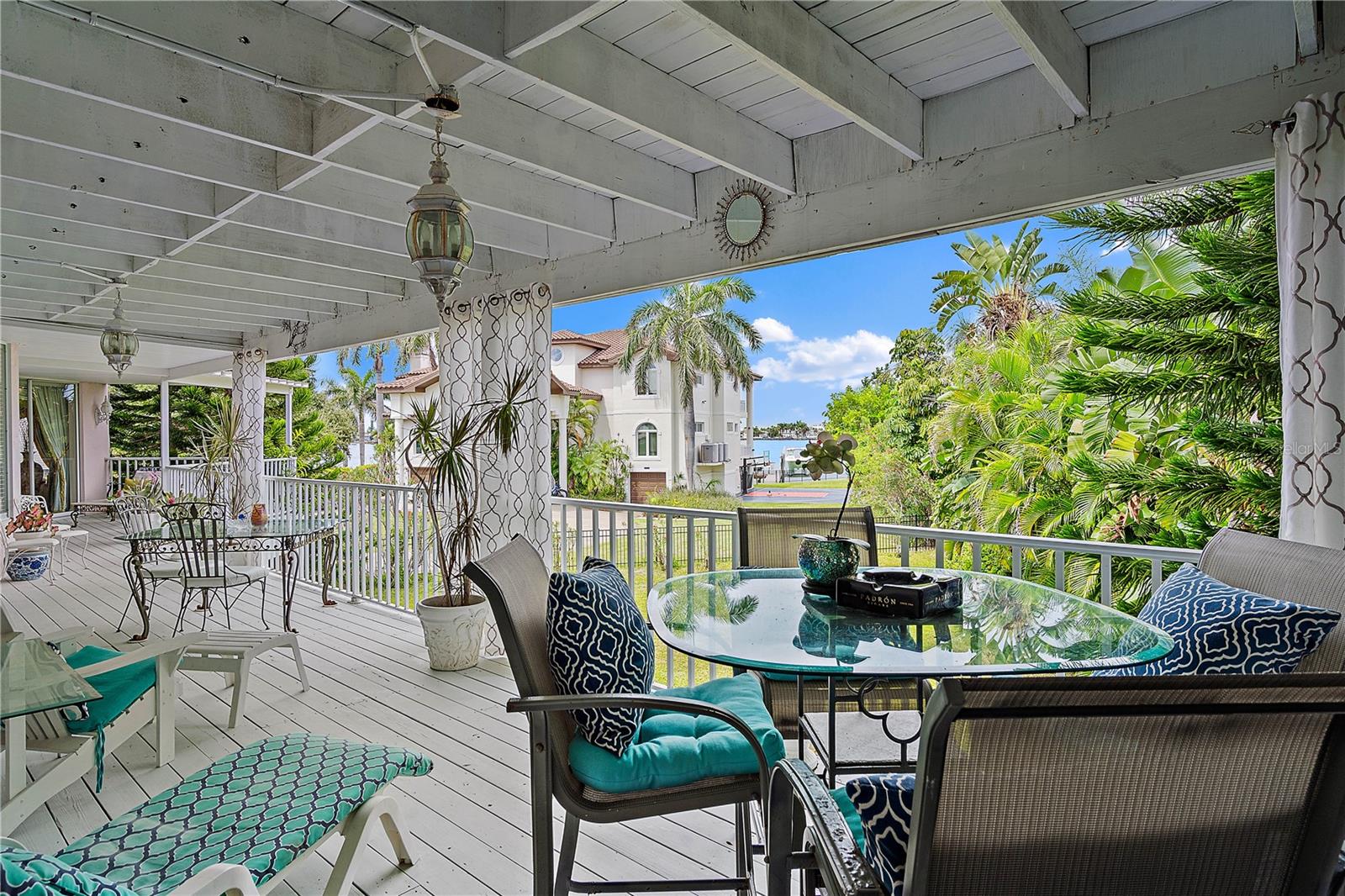 608 COLUMBUS DR, ST PETERSBURG, FL, 33715