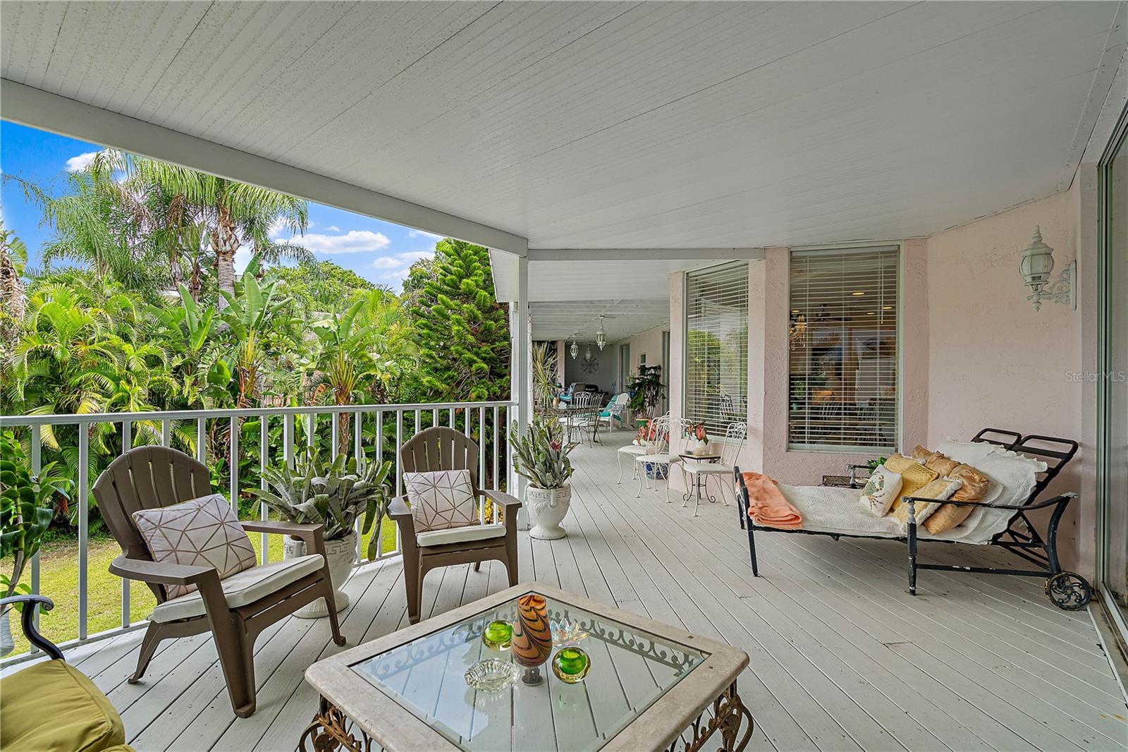 608 COLUMBUS DR, ST PETERSBURG, FL, 33715