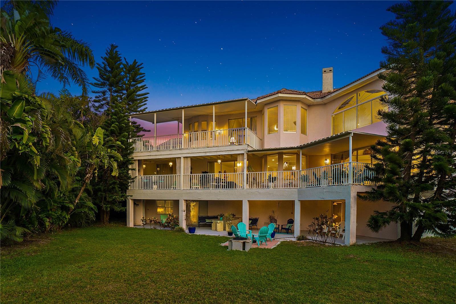 608 COLUMBUS DR, ST PETERSBURG, FL, 33715