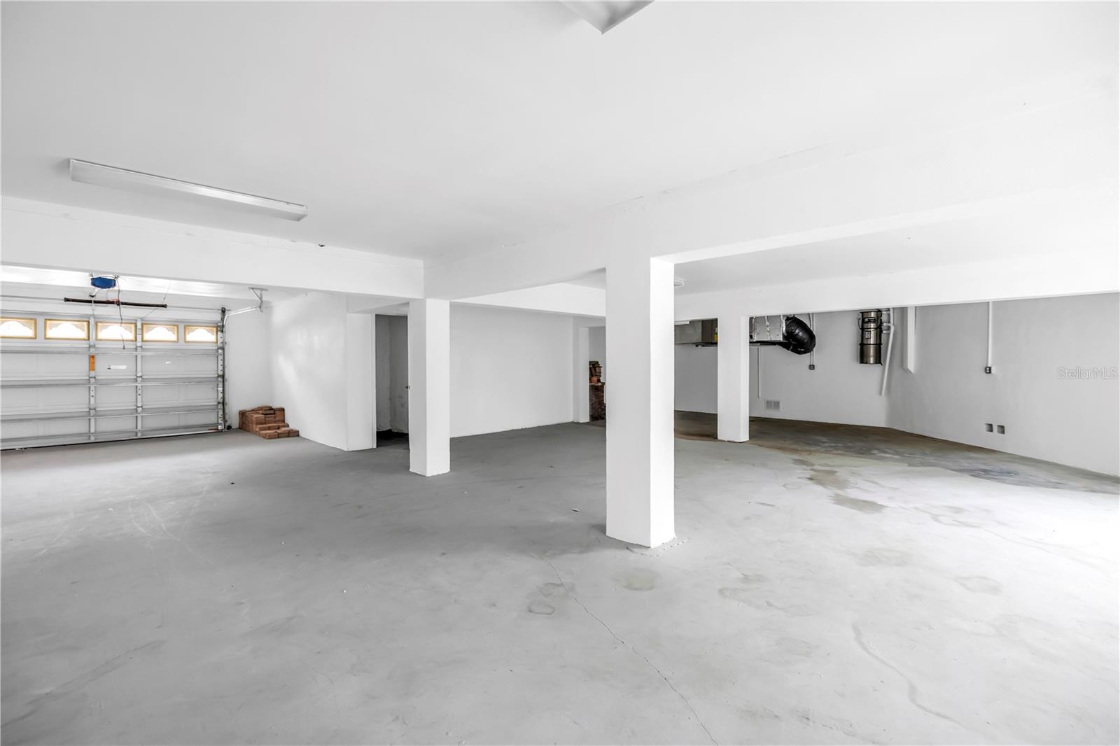 608 COLUMBUS DR, TIERRA VERDE, FL, 33715