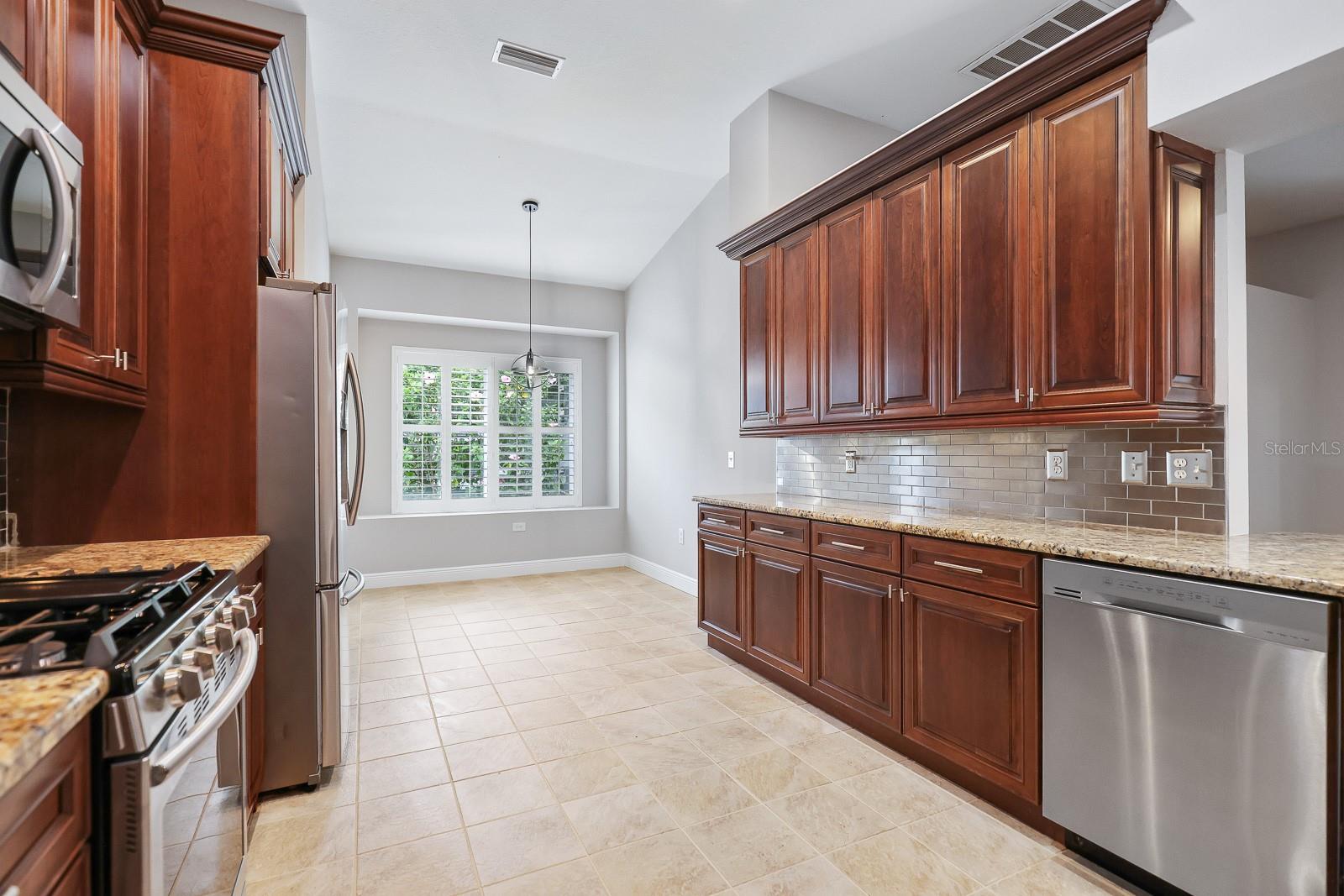 15533 MARTINMEADOW DR, LITHIA, FL, 33547